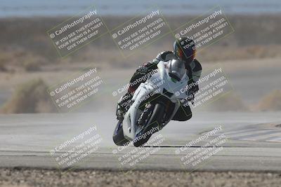 media/Oct-02-2025-Racers Edge (Thu) [[2c91cb6ab3]]/3-B Group/Session 2-Turn 14 (11am)/